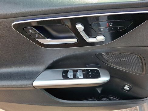 Used 2022 Mercedes-Benz C 300 4MATIC Sedan image 12