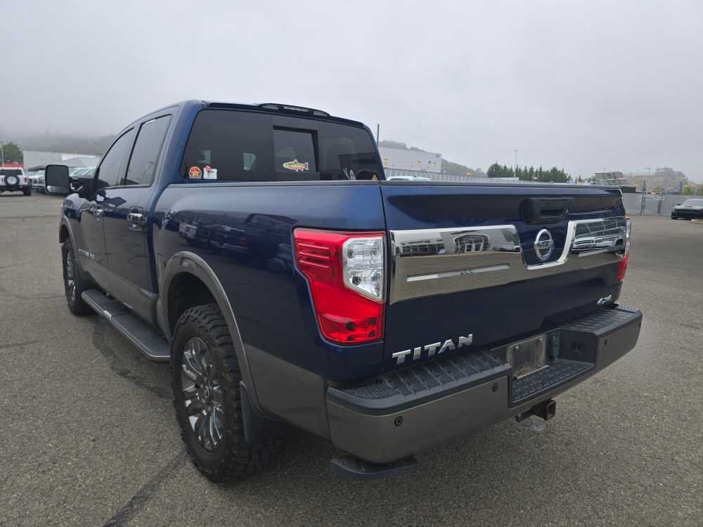Used 2018 Nissan Titan Platinum Reserve w/ Platinum Utility Package AWD/4WD image 16