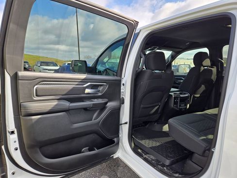 New 2026 RAM 1500 Big Horn AWD/4WD image 25