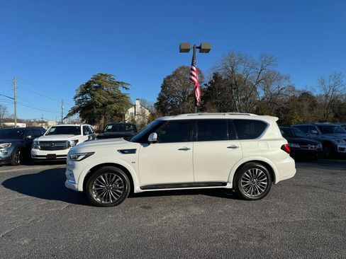 Used 2018 INFINITI QX80 4WD w/ Driver Assistance Package image 2