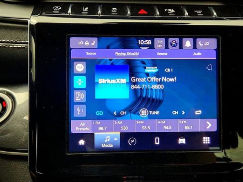 Used 2023 Jeep Grand Cherokee Altitude AWD/4WD image 17