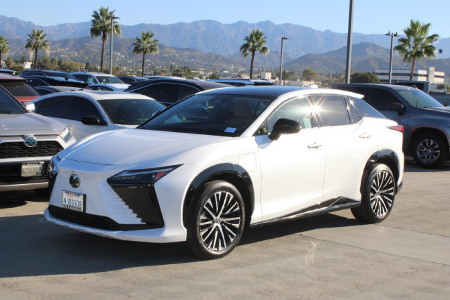 Certified 2023 Lexus RZ 450e Premium w/ Accessory Package (Z1) AWD/4WD image 3