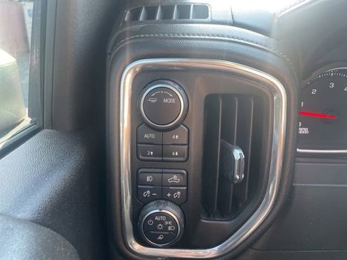 Used 2021 Chevrolet Silverado 3500 LTZ AWD/4WD image 10