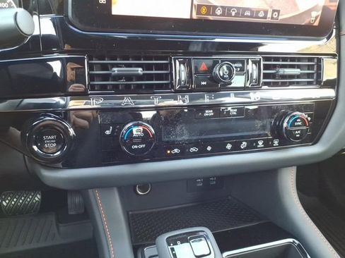 New 2026 Nissan Pathfinder Rock Creek AWD/4WD image 13