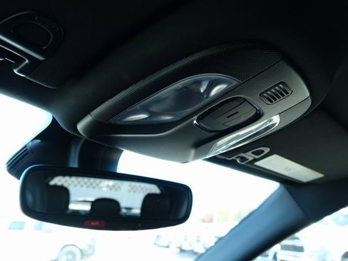 Used 2024 Jeep Compass Trailhawk image 17