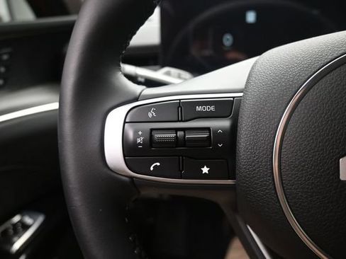 Used 2025 Kia K5 EX FWD image 17