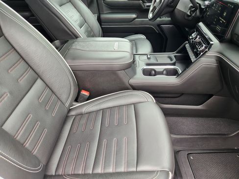 Used 2026 GMC Sierra 2500 AT4X AWD/4WD image 12