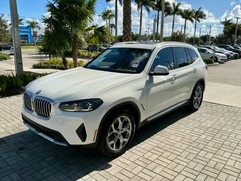 Used 2022 BMW X3 sDrive30i w/ Convenience Package image 3