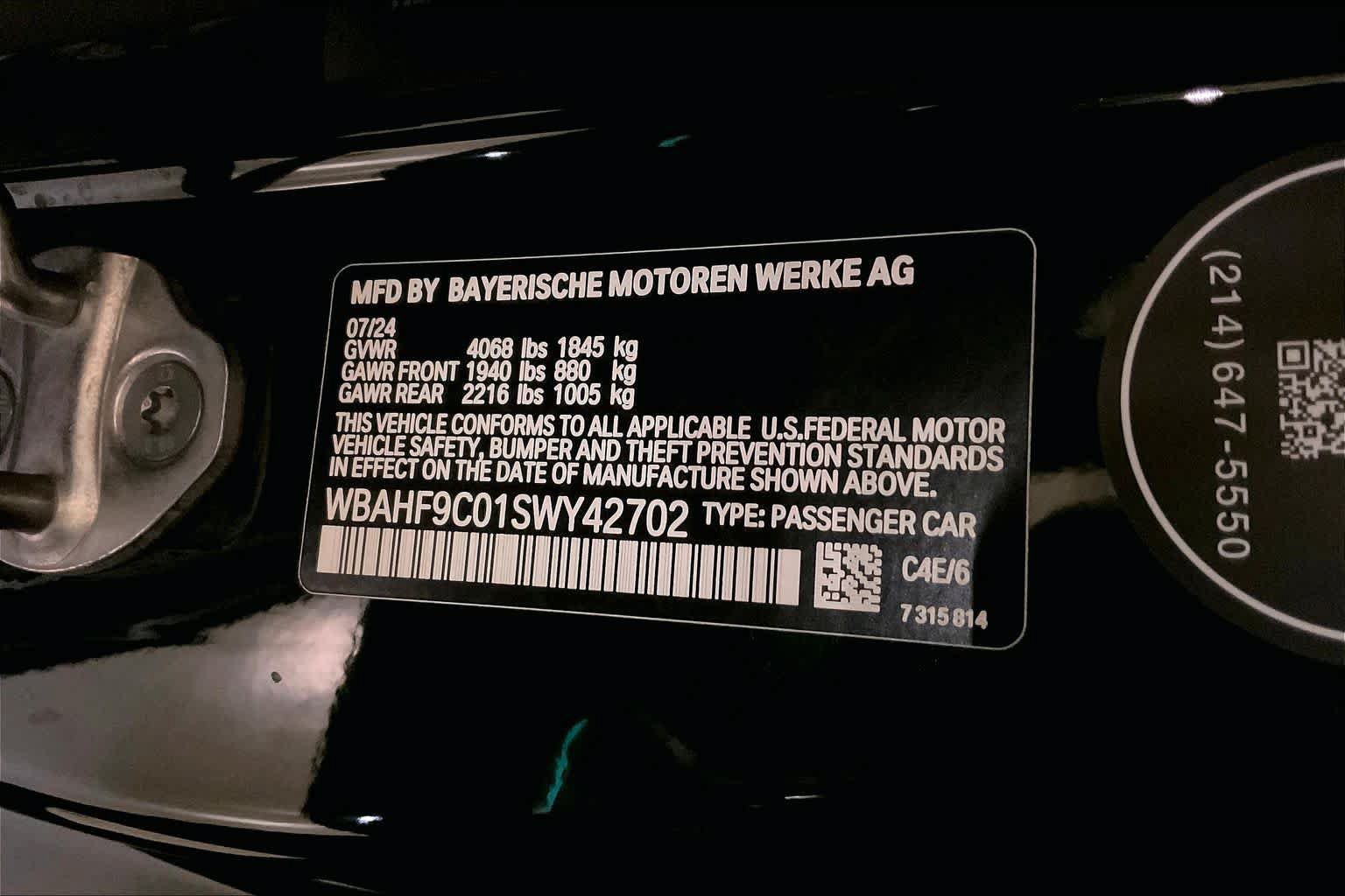 Used 2025 BMW Z4 M40i w/ Edition RWD image 29