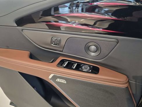 New 2026 Lincoln Nautilus Reserve image 12