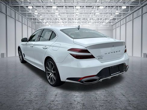 Used 2025 Genesis G70 2.5T RWD image 6