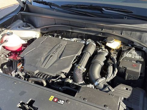 Used 2025 Kia Sorento SX Prestige image 5