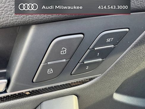 Used 2025 Audi SQ5 Premium Plus w/ Premium Plus Package AWD/4WD image 7