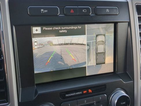 Used 2018 Ford F150 Lariat w/ Equipment Group 502A Luxury image 17