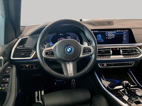 Used 2023 BMW X5 xDrive45e w/ M Sport Package AWD/4WD image 31