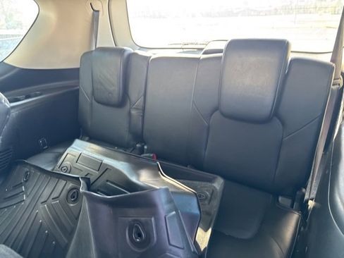 Used 2018 Nissan Armada Platinum image 14