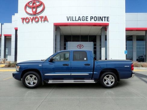 Used 2011 Dodge Dakota Laramie w/ Trailer Tow Group image 2