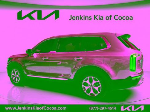 Certified 2022 Kia Telluride EX FWD image 8