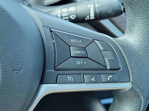 Used 2024 Nissan Altima 2.5 SV FWD image 25
