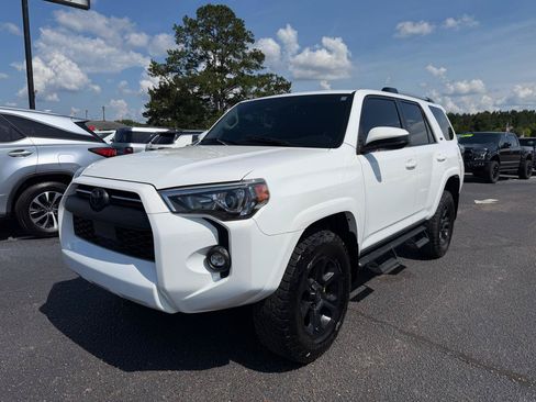 Used 2023 Toyota 4Runner SR5 RWD image 2