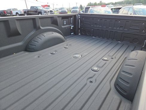 Used 2025 Ford F450 King Ranch w/ Camper Package image 13