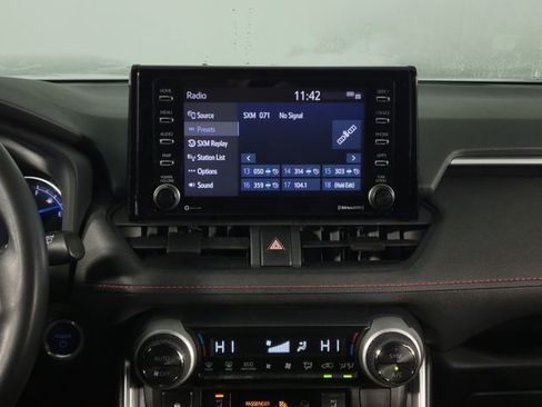 Used 2021 Toyota RAV4 SE w/ Carpet Mat Package (TMS) image 23