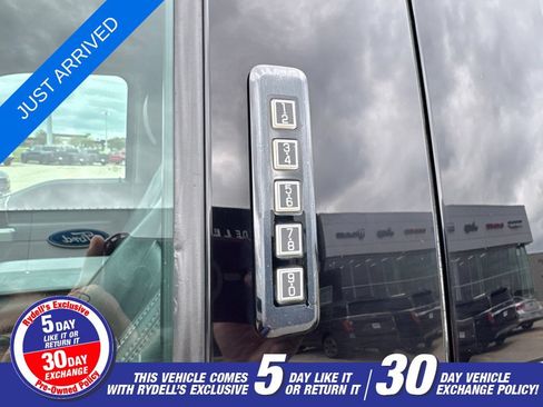 Used 2021 Ford F250 Lariat w/ Chrome Package AWD/4WD image 30