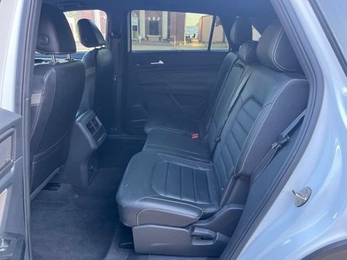 Used 2021 Volkswagen Atlas Cross Sport SEL Premium AWD/4WD image 18