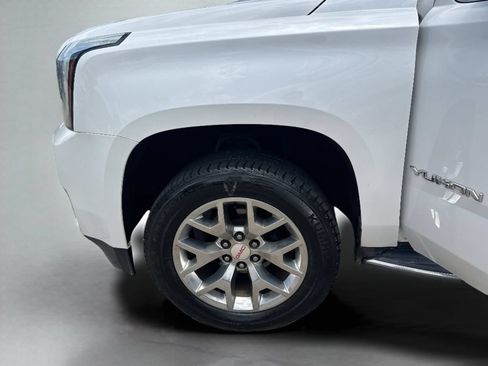 Used 2020 GMC Yukon SLT w/ Value Plus Edition AWD/4WD image 26