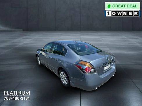 Used 2010 Nissan Altima 2.5 SL w/ SL Pkg FWD image 3