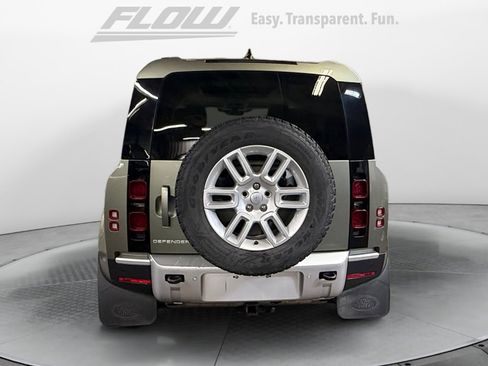 Used 2024 Land Rover Defender 110 S image 8