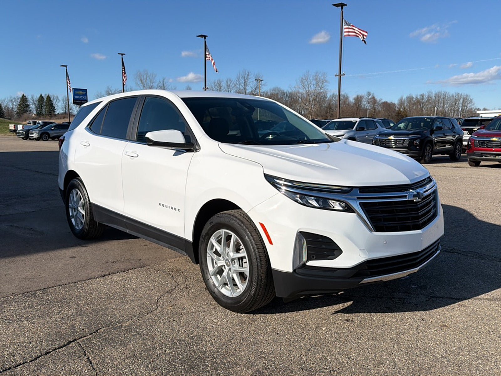 Used 2024 Chevrolet Equinox LT w/ LPO, Floor Liner Package AWD/4WD image 3