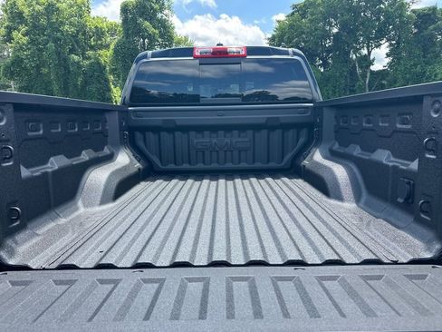 New 2026 GMC Canyon Denali AWD/4WD image 19