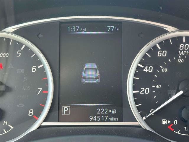 Used 2017 Nissan Sentra SV FWD image 17