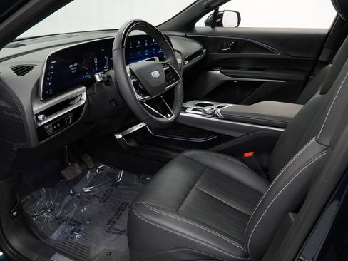 Used 2024 Cadillac Lyriq Sport w/ LPO, Floor Liner Package AWD/4WD image 11