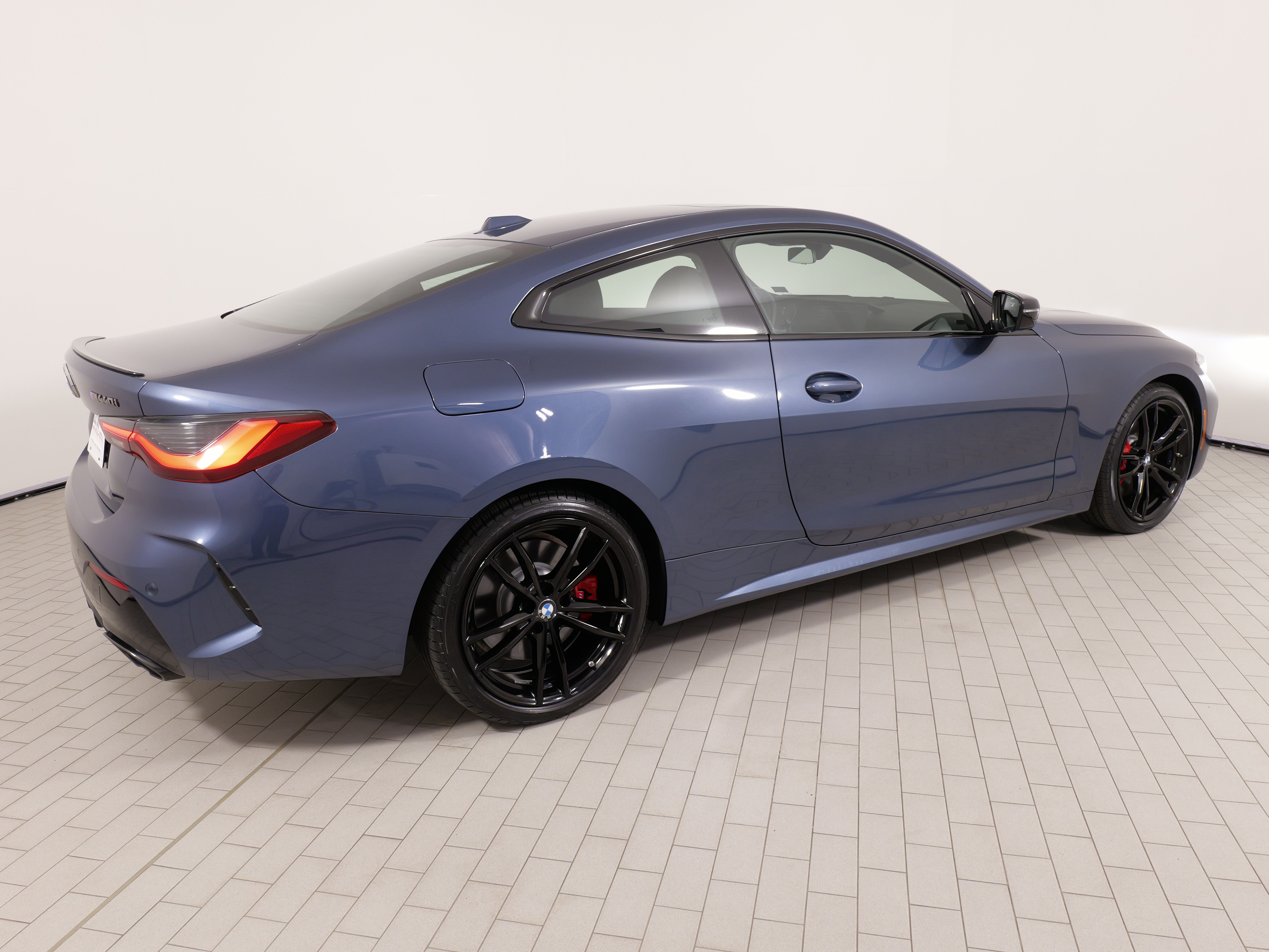 Used 2024 BMW 440i xDrive Coupe w/ Premium Package AWD/4WD image 10