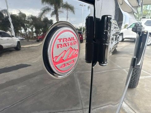Used 2018 Jeep Wrangler Unlimited Rubicon AWD/4WD image 19