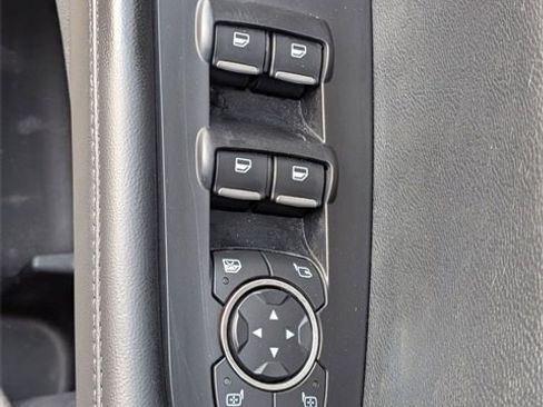 Certified 2022 Lincoln Nautilus Reserve w/ Equipment Group 201A image 16