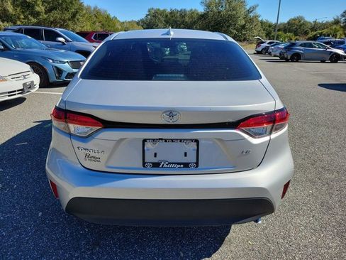 Used 2026 Toyota Corolla LE image 11