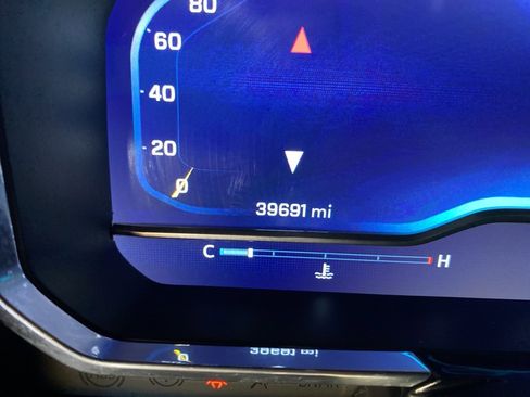 Used 2023 Chevrolet Silverado 1500 ZR2 w/ Technology Package image 30