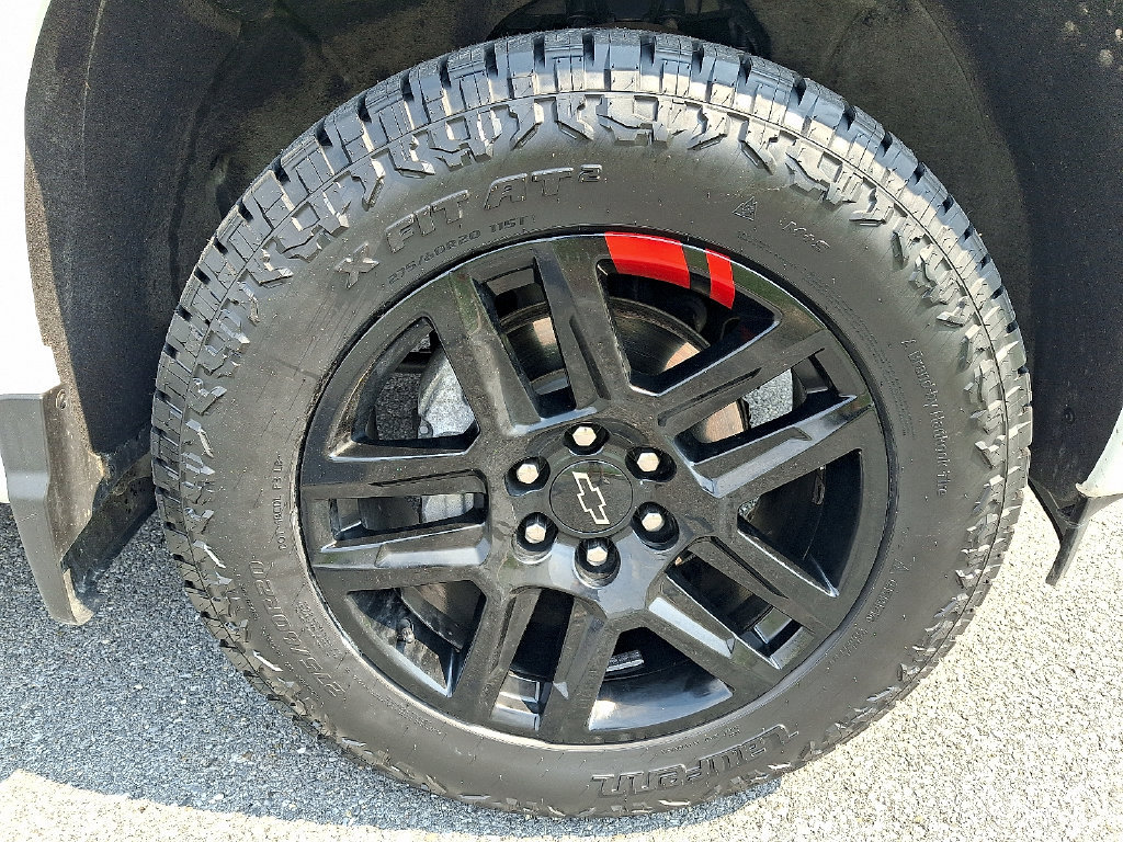 Used 2024 Chevrolet Silverado 1500 RST w/ Redline Edition AWD/4WD image 10