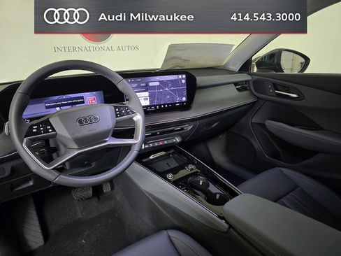 New 2026 Audi Q3 quattro 2.0T AWD/4WD image 22