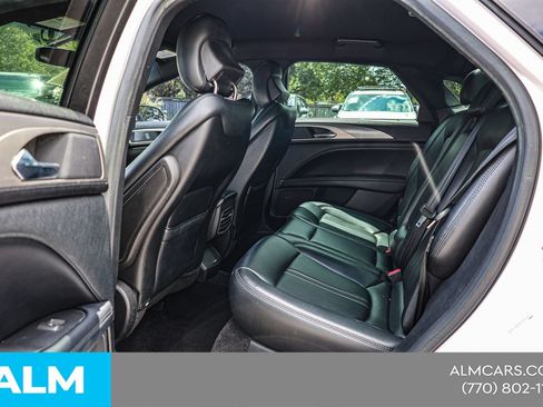 Used 2017 Lincoln MKZ Premiere FWD image 19