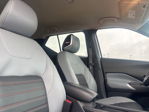 Certified 2023 Nissan Kicks SR w/ SR Premium Package image 27