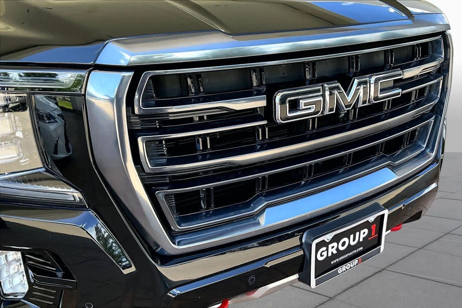 Used 2023 GMC Yukon AT4 w/ AT4 Premium Plus Package AWD/4WD image 28