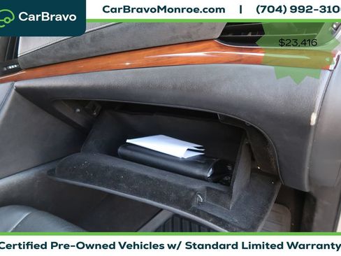 Certified 2018 Cadillac Escalade Premium Luxury AWD/4WD image 44