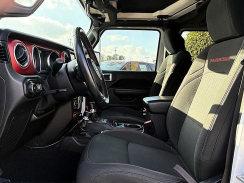 Used 2018 Jeep Wrangler Unlimited Rubicon image 9