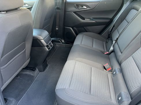 Used 2026 Chevrolet Equinox LT image 16