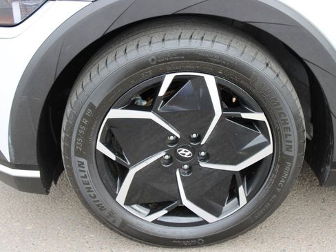 Used 2024 Hyundai Ioniq 5 SEL RWD image 16