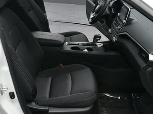 Used 2020 Nissan Altima 2.5 S FWD image 17